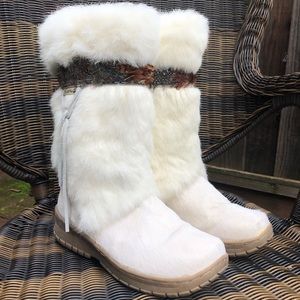 Women’s “Bearpaw”, rabbit fur winter boots